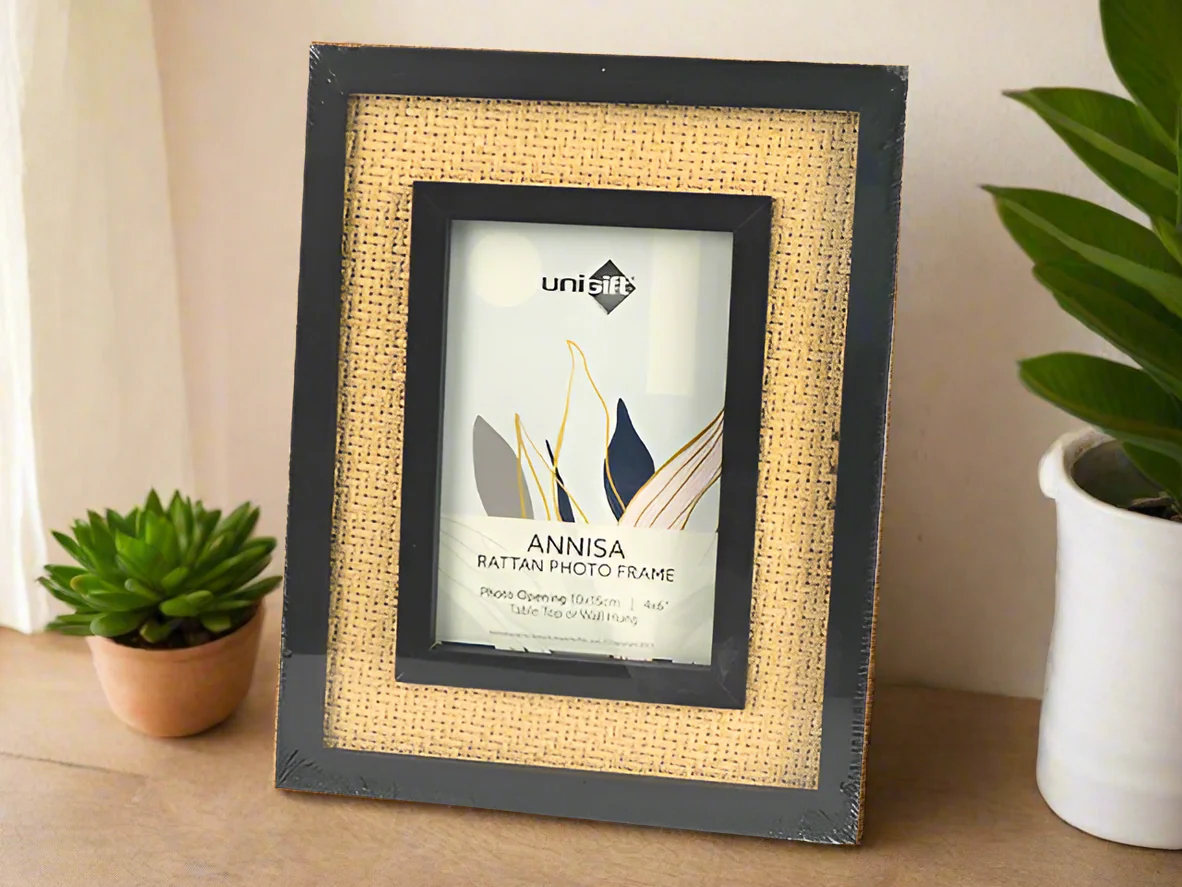 Annisa Rattan Frame – 10x15cm Handwoven Rattan & MDF Photo Frame - Image 2
