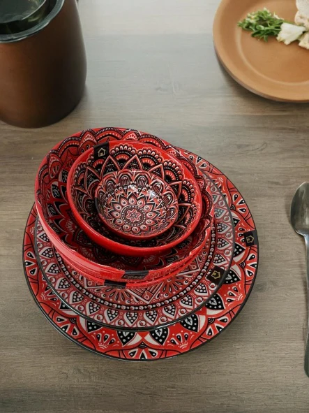 Casablanca Medium Bowl - Red - Image 7