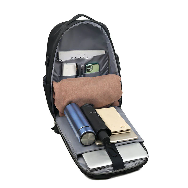 Classica Waterproof Laptop Backpack for Business Travel - Image 4