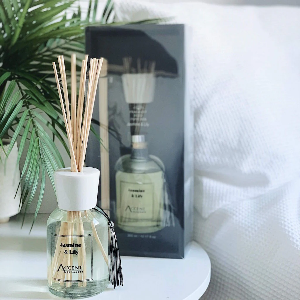 Fragrant Reed Room Diffuser 300ml - Jasmine & Lily - Image 2