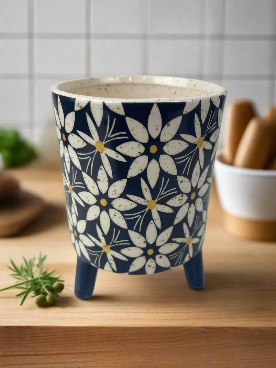 Lower Feet Planter - Small - Image 5
