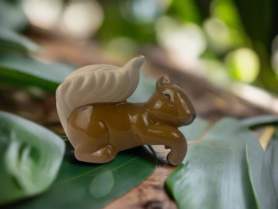 Squirrel Pot Planter Sitter - Image 4