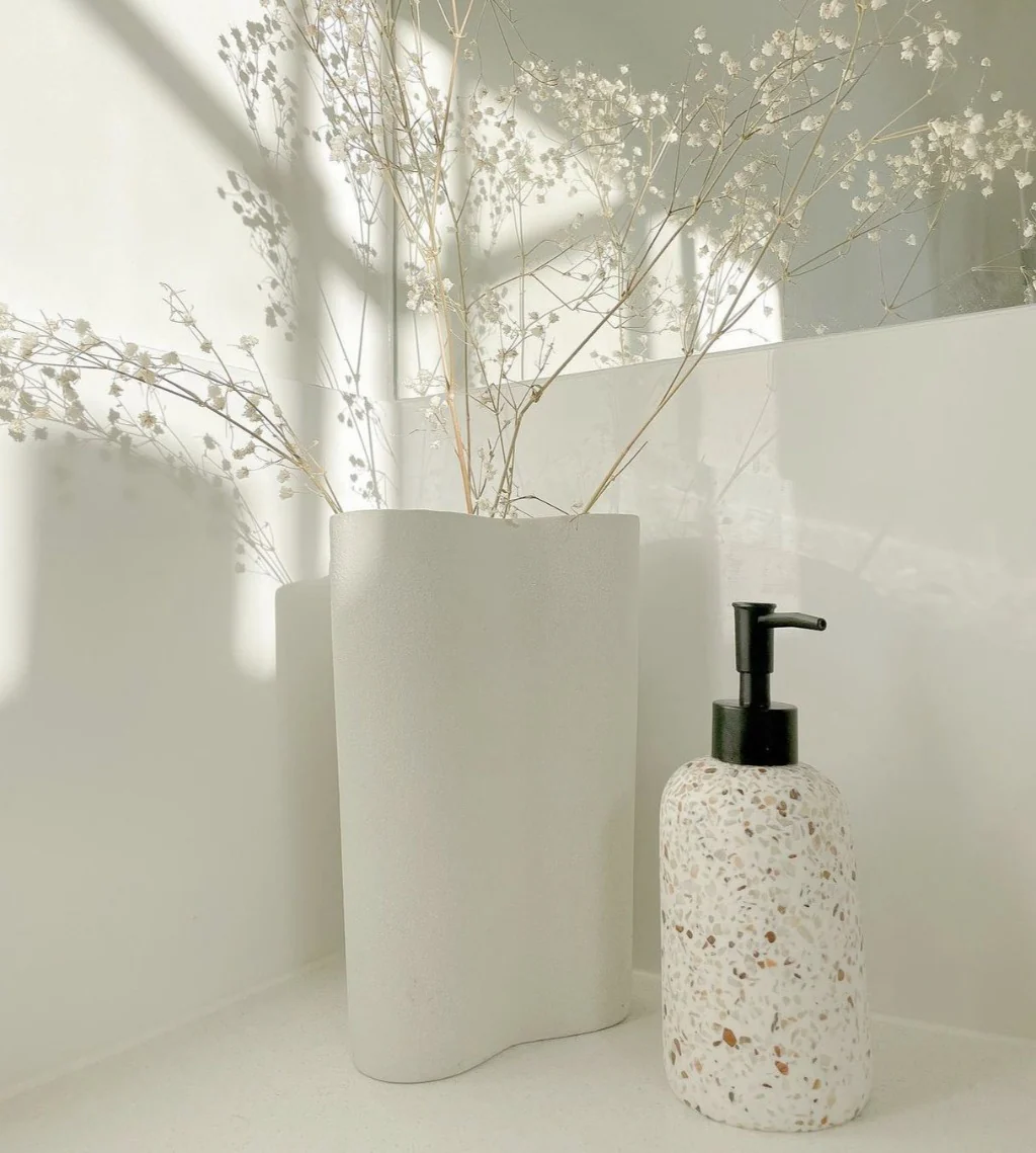 VENICE Soap Dispenser - White - Image 4